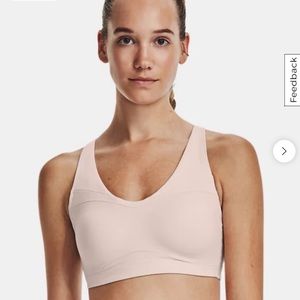 Under Armour smart form evolution sports bra